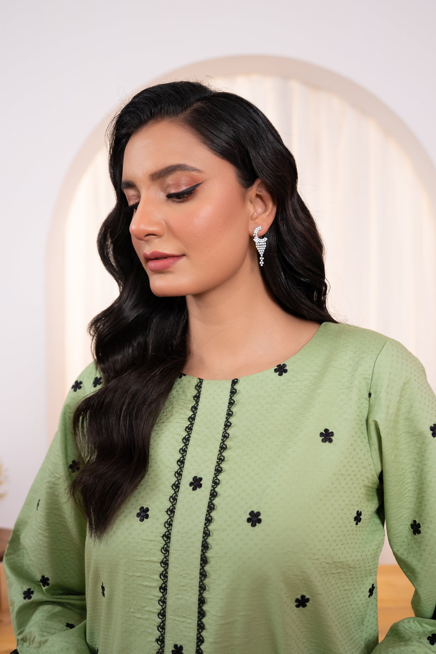 Lawn Embroidered 2PC Dress - LR6