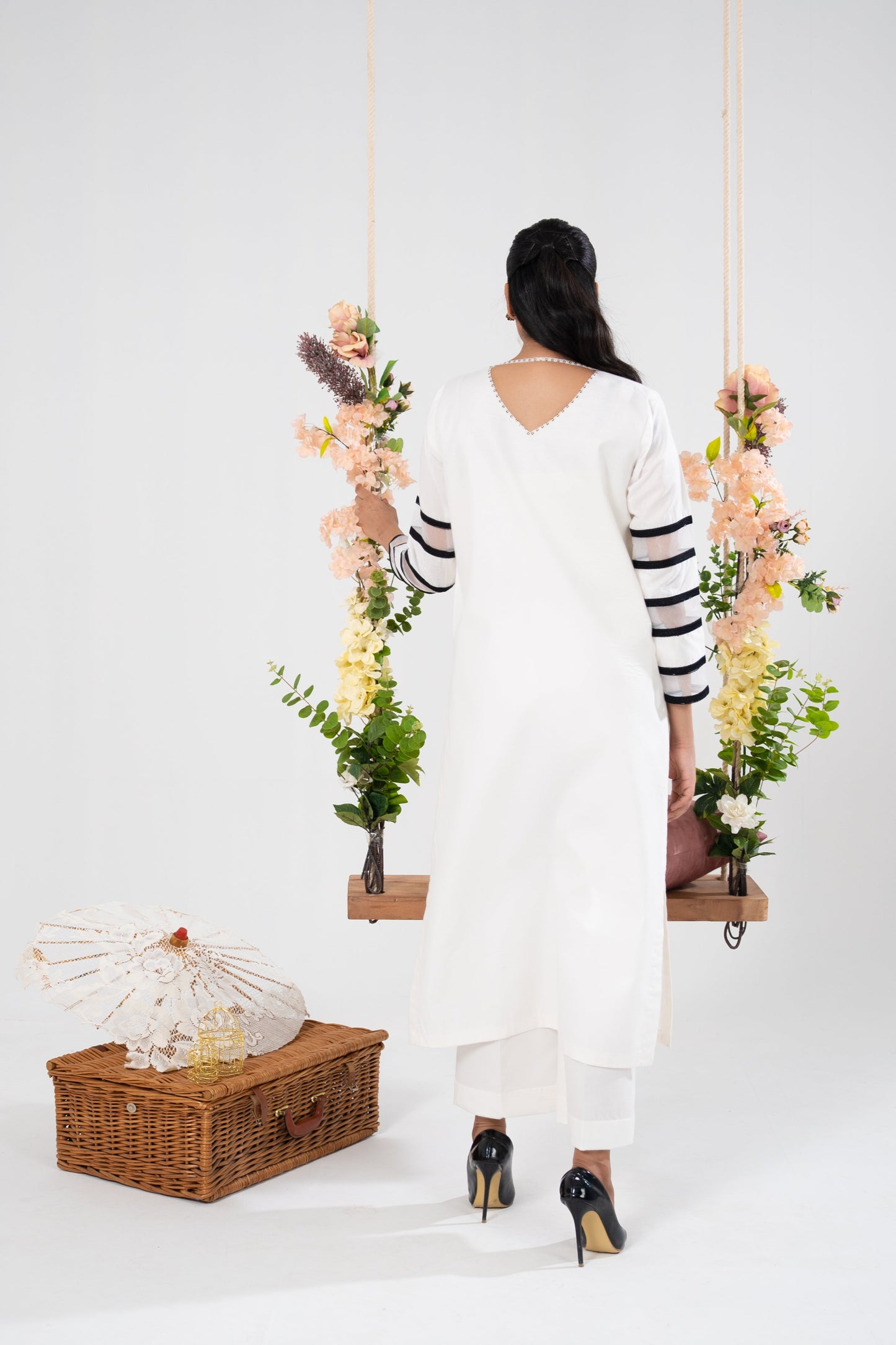 Lawn 2PC Dress - LR16