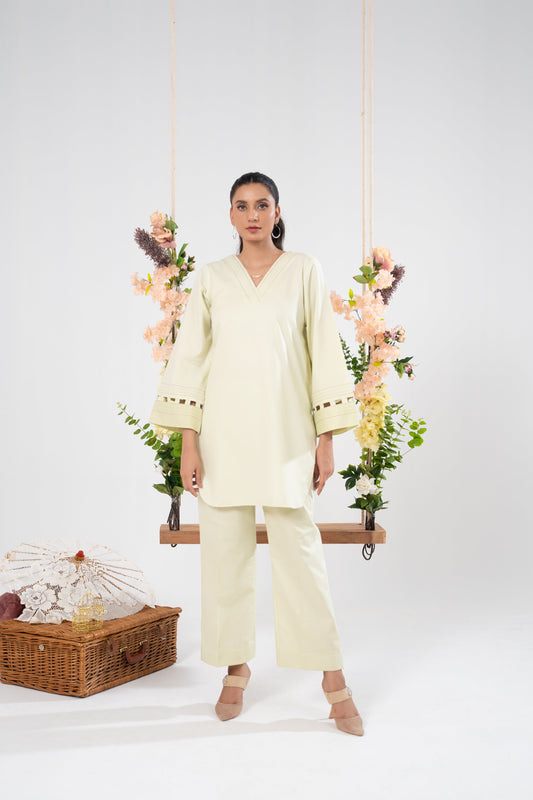 Lawn 2PC Dress - LR15