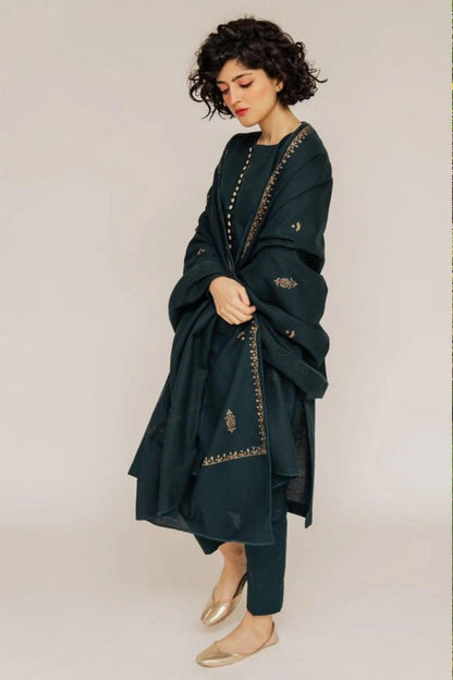 URGE  AIRJET DHANAK 3PC EMBROIDERED With Digital Printed Pashmina Shawl (UNSTITCHED)
