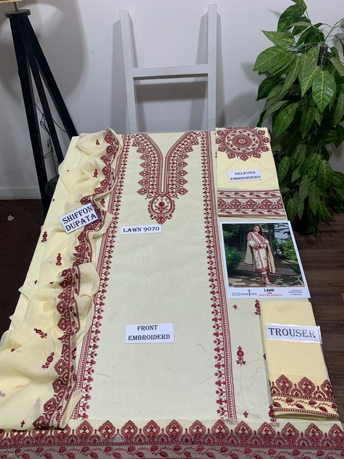 Asim jofa 3 pc embroidered Lawn
