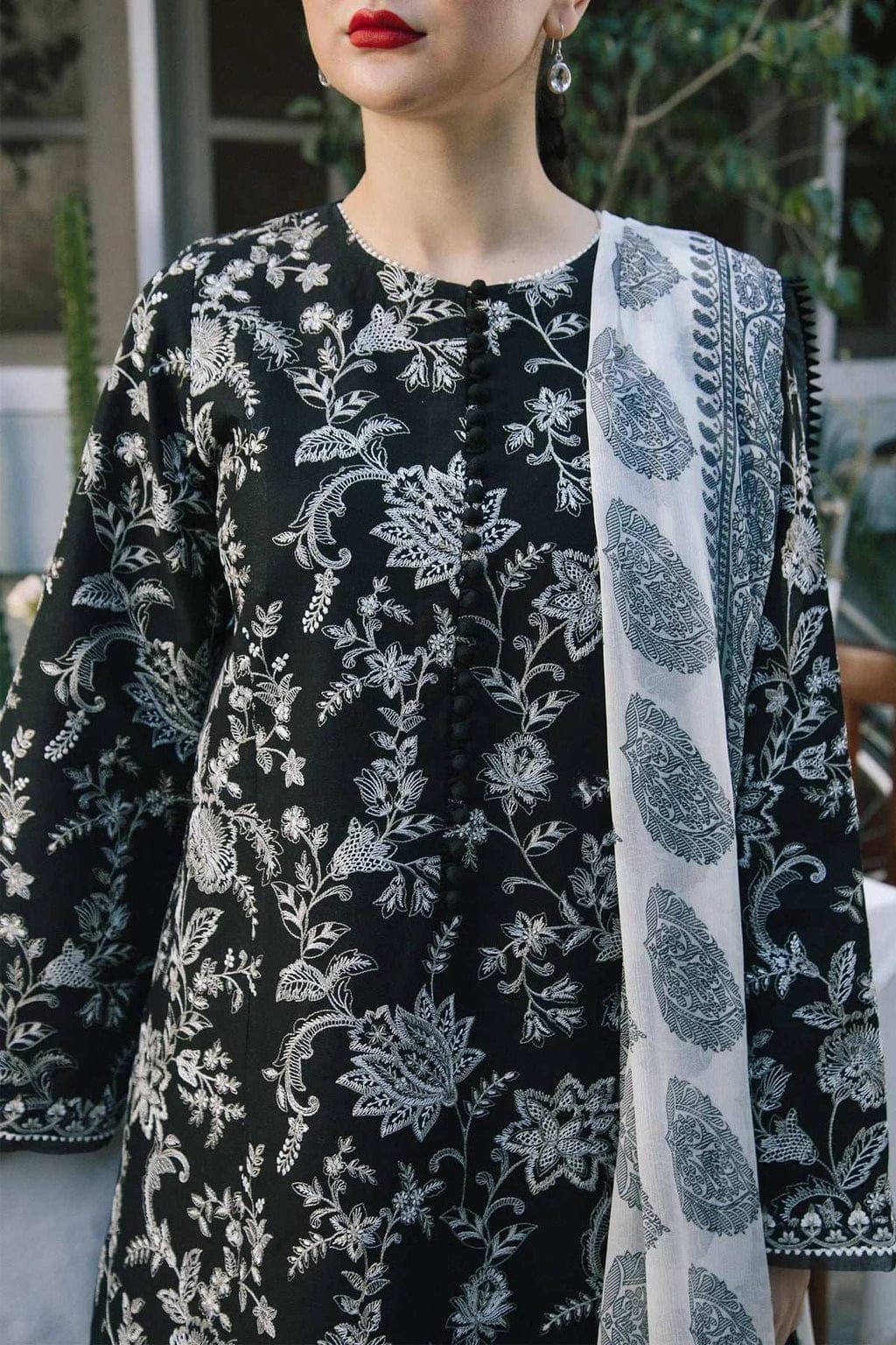 Zahra shah 3 pc embroidered Lawn