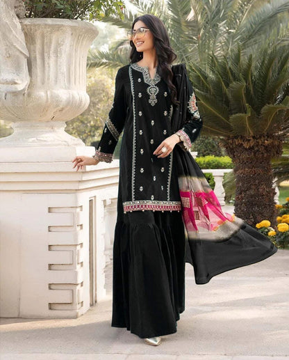 MARIA B PURE LAWN 3PC EMBROIDERED